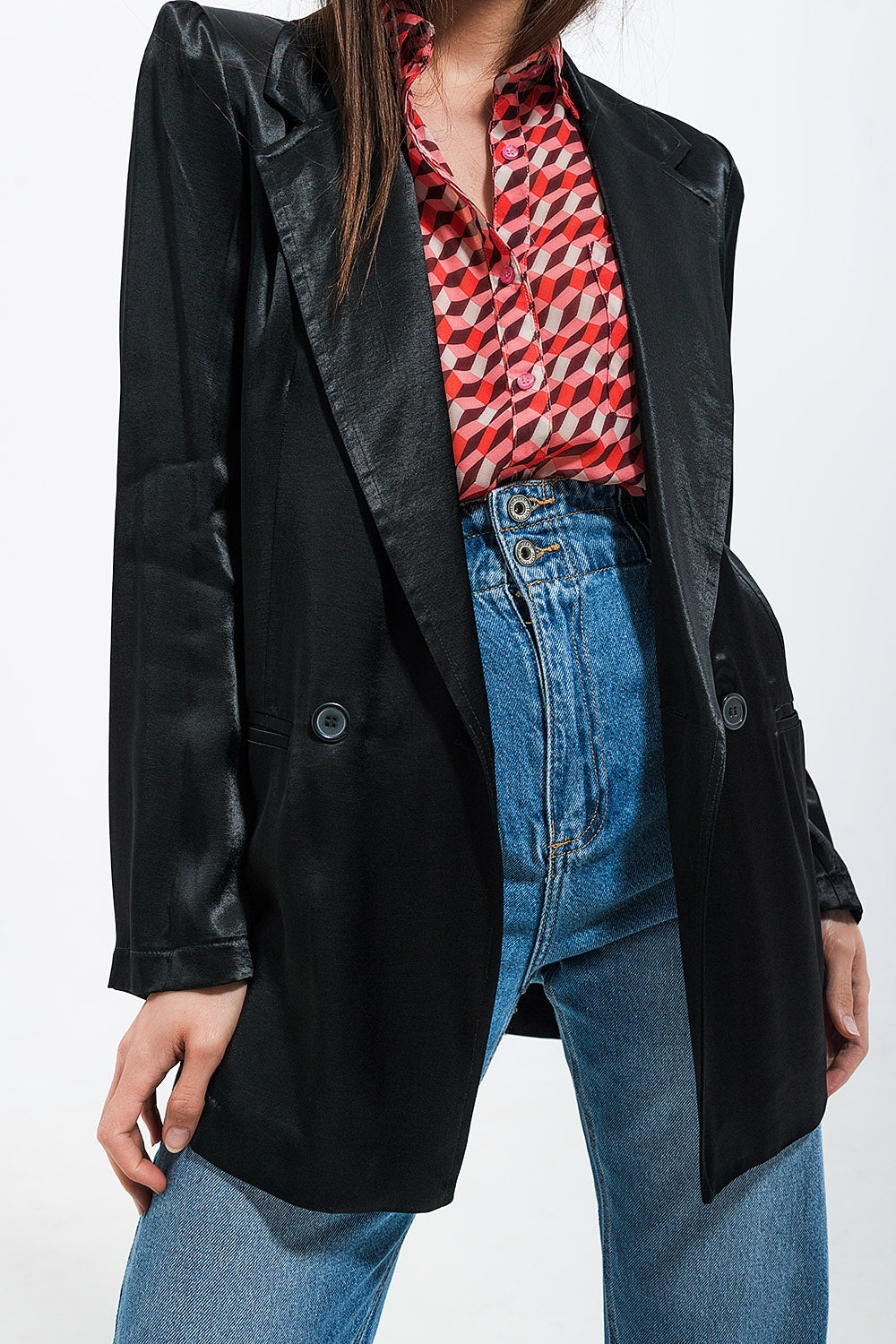 Blazer en satin noir