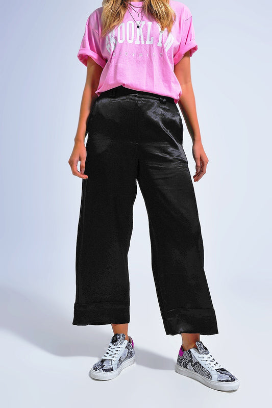 Pantalon de tailleur large en satin noir