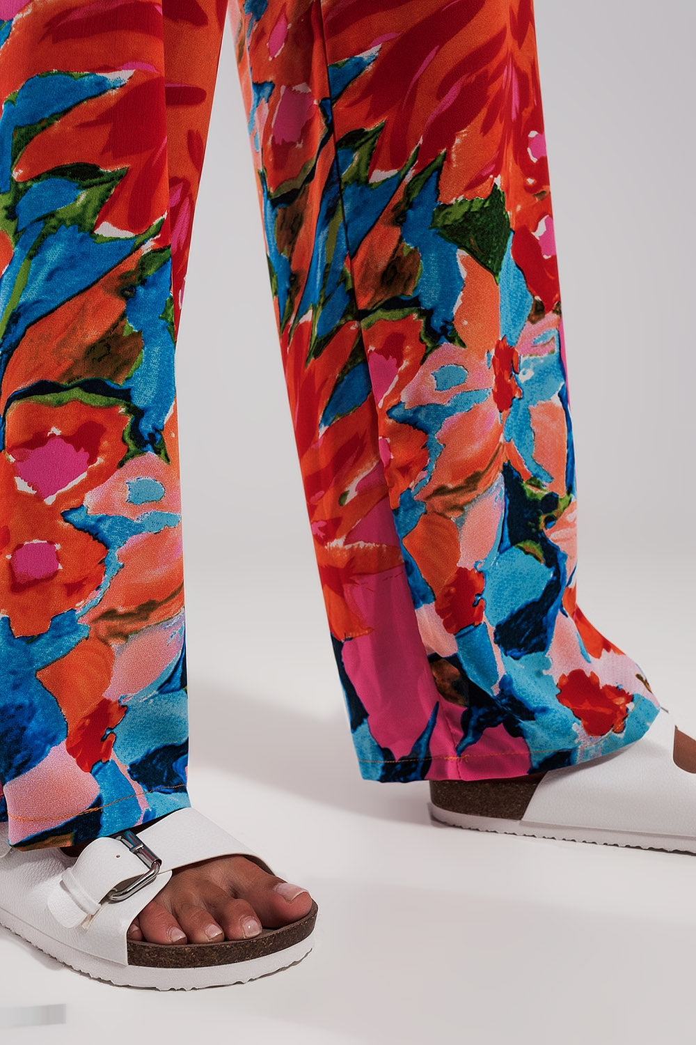 Pantalon élastique à l'arrière à imprimé fleuri vif