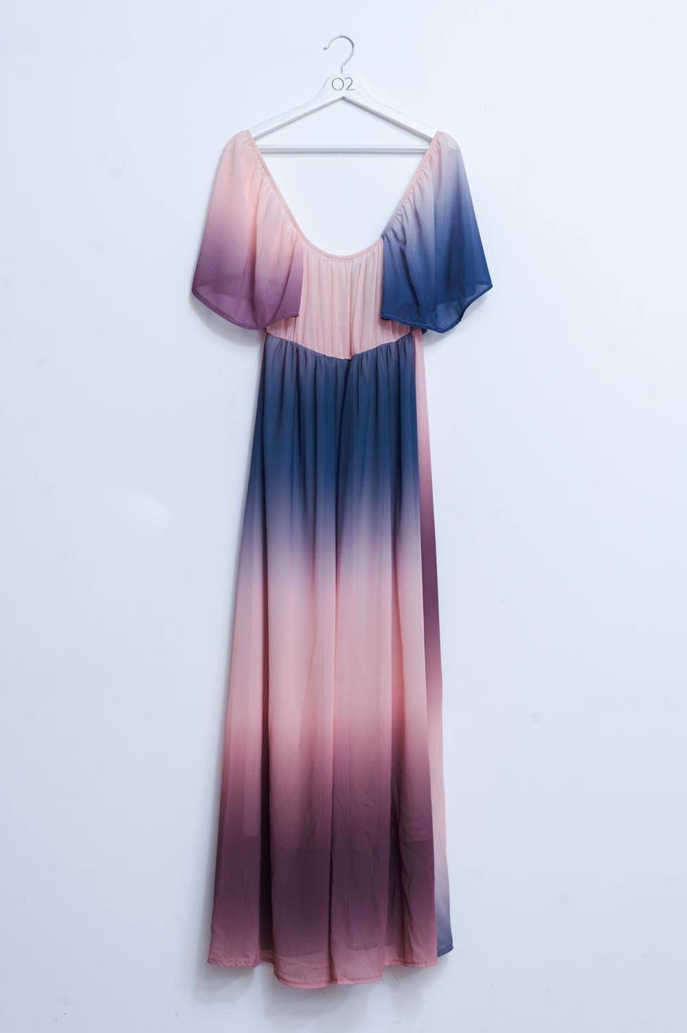 Robe longue à effet dégradé avec encolure cœur beige