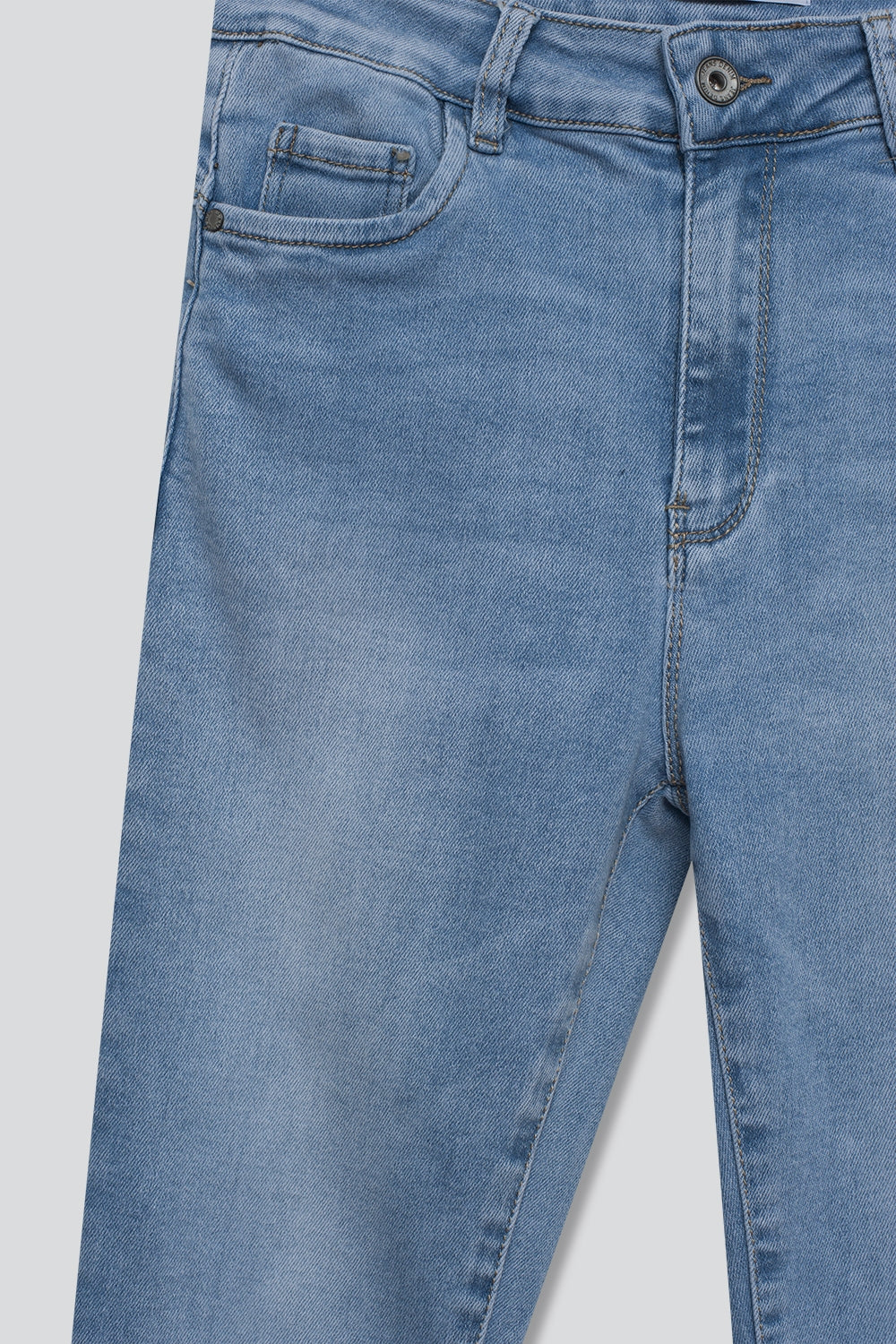 Jean super skinny à taille normale délavé clair avec 5 poches