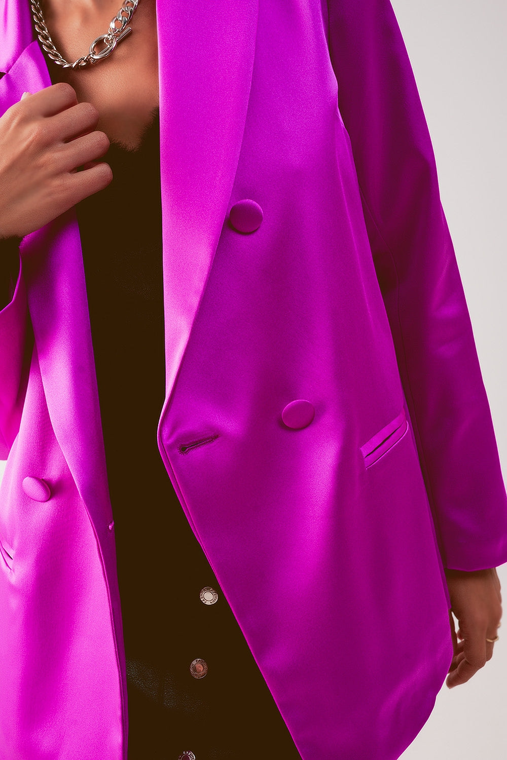 Blazer de costume satiné à double boutonnage fuchsia