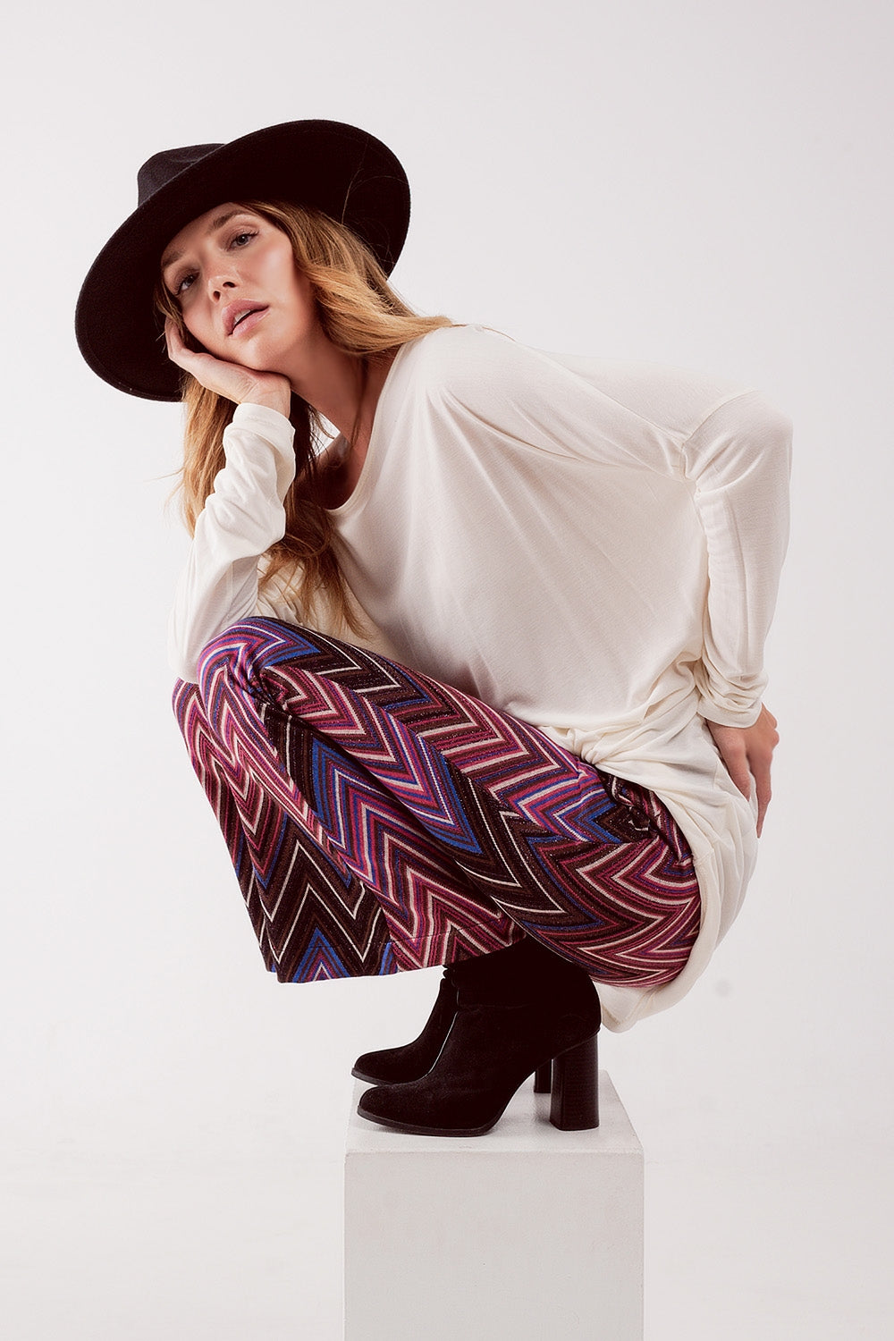 Pantalon à imprimé géo fuchsia