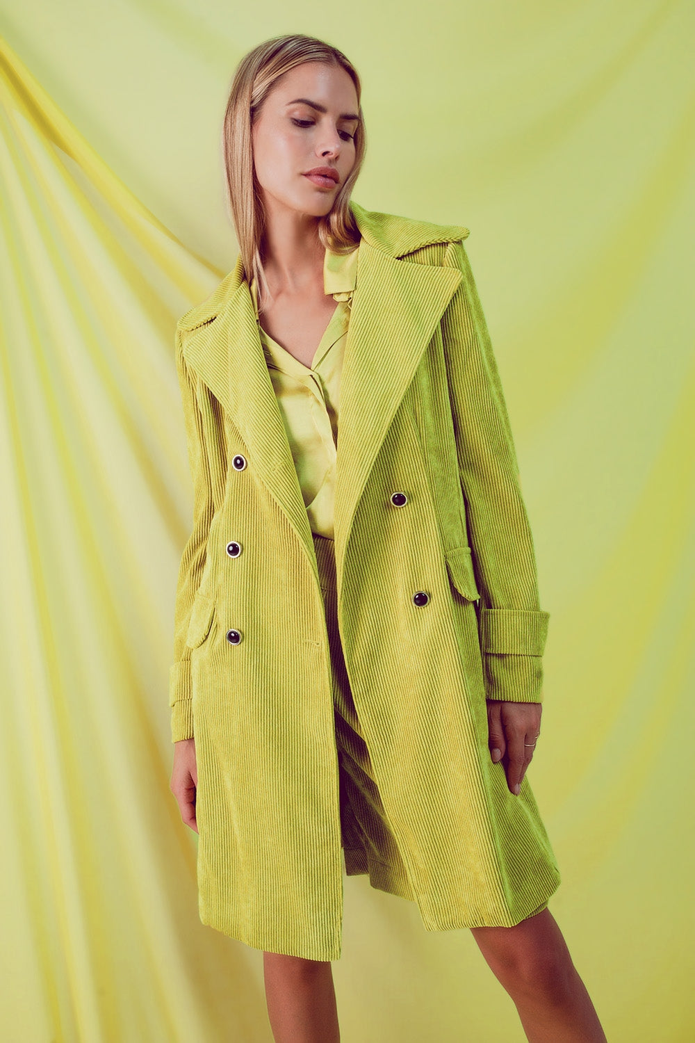 Blazer long avec boutons vintage en velours côtelé lime