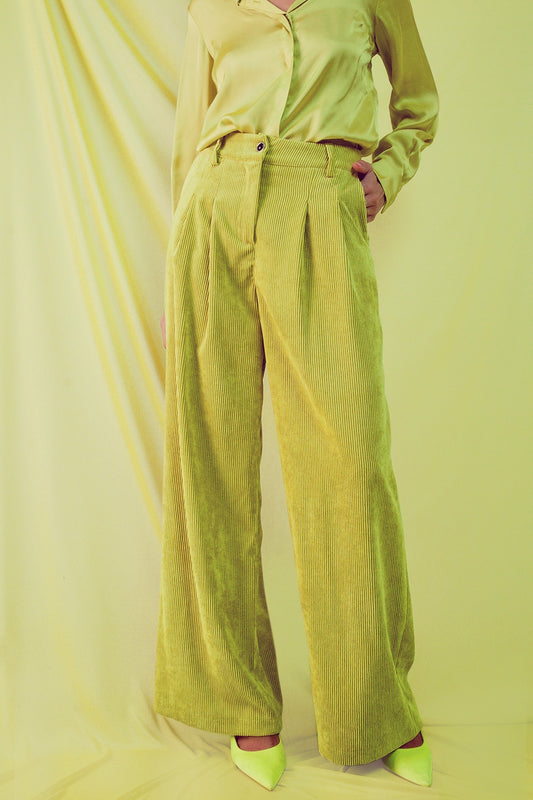 Pantalon droit à taille haute en velours côtelé lime