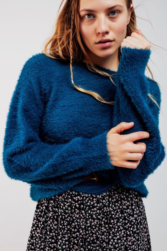 Pull en maille duveteuse bleu