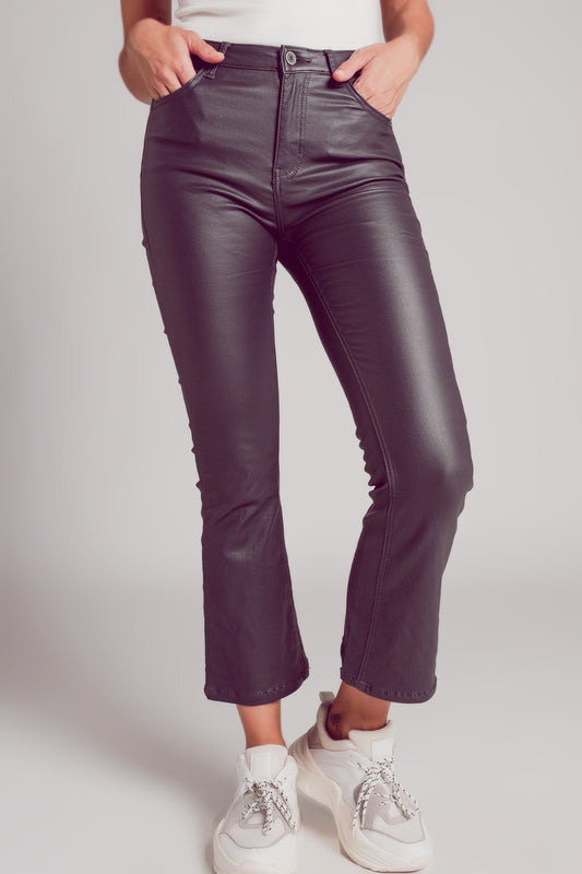 Pantalon évasé en similicuir stretch gris