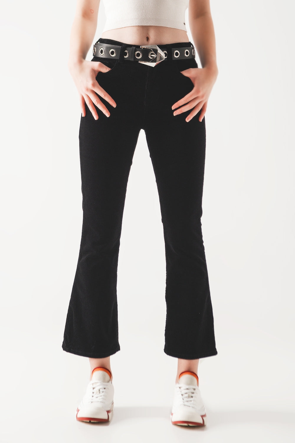 Pantalon évasé en velours côtelé noir