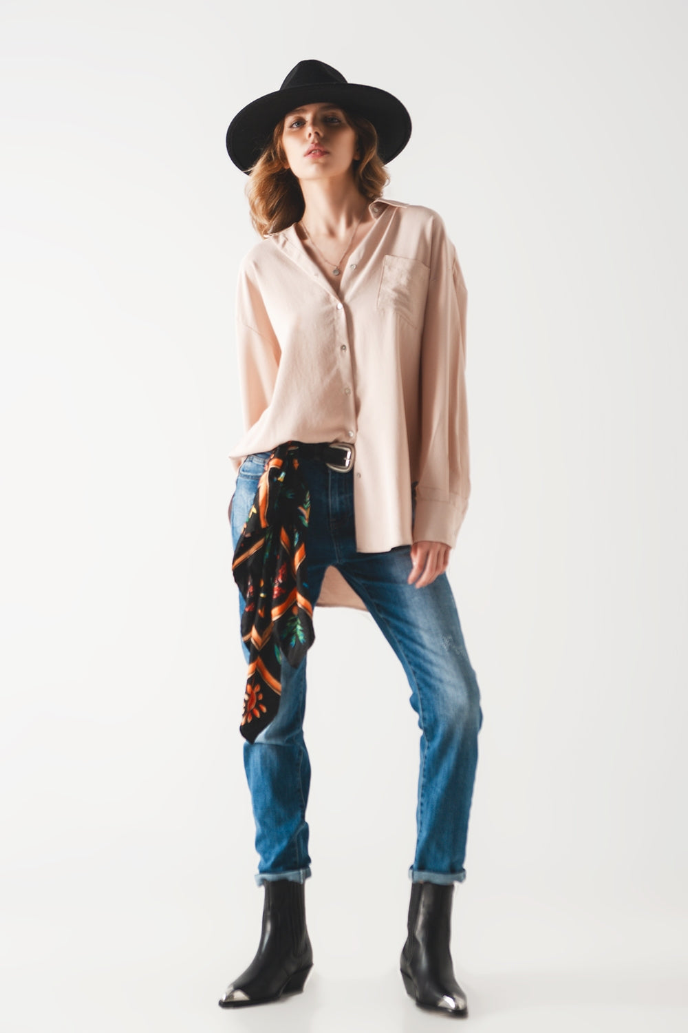 Jean cigarette taille haute à délavage moyen