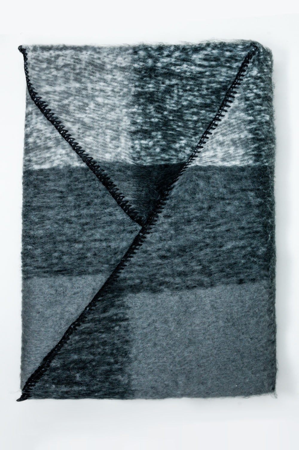 Foulard en noir et blanc
