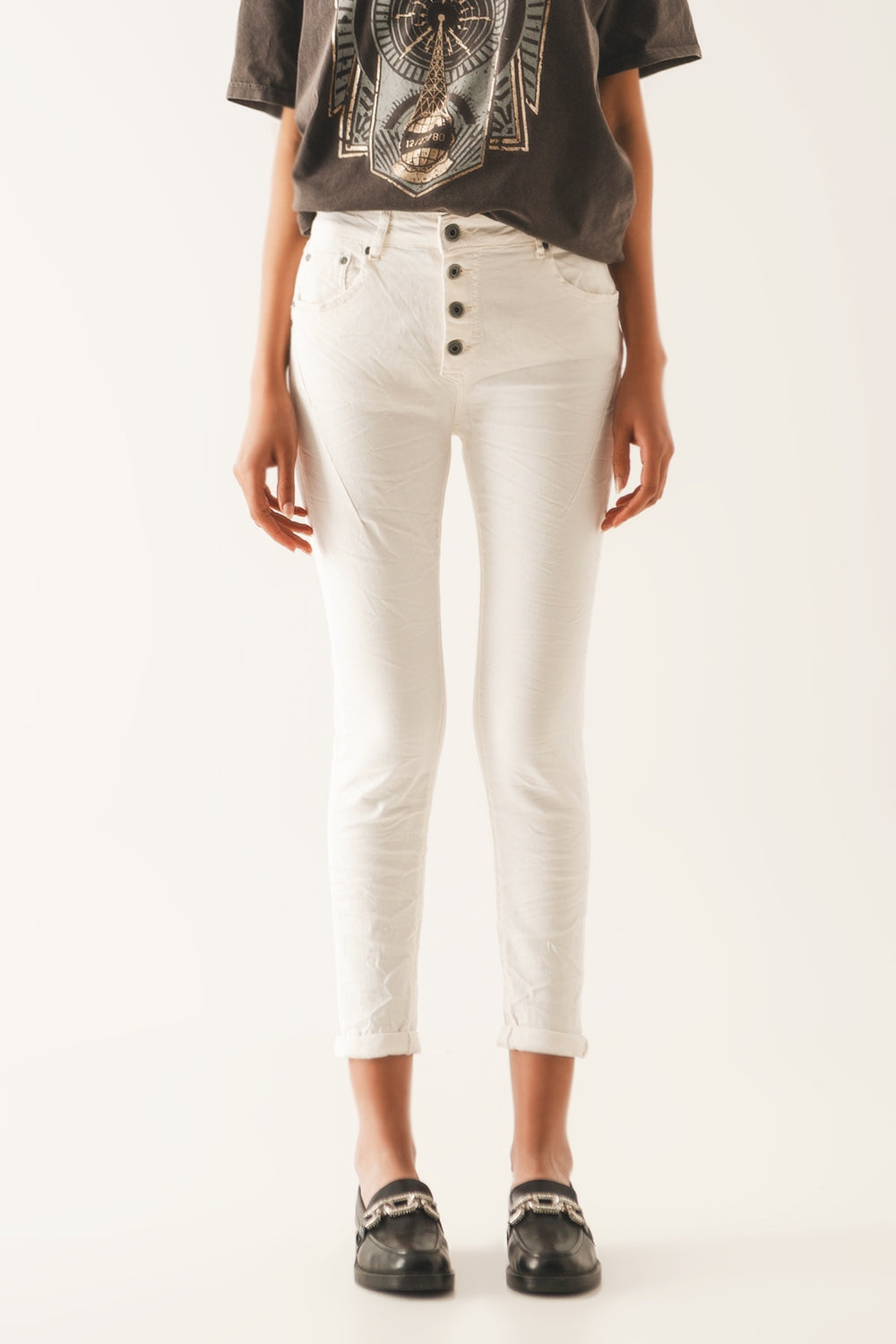 Jean skinny avec boutons visibles creme