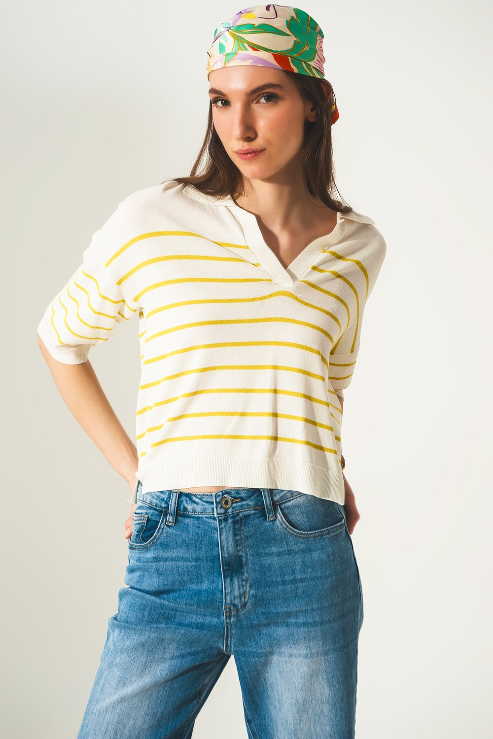 Pull à col polo vert à rayures des années 70