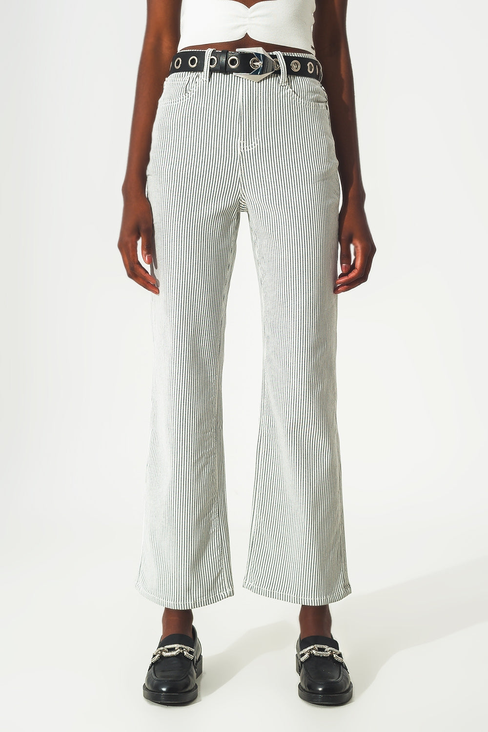 Pantalon à rayures évasées en gris