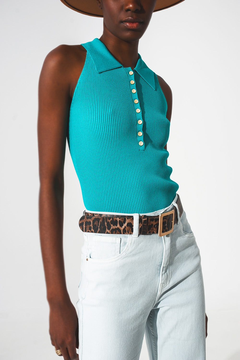 Top en maille côtelée à col polo en turquoise