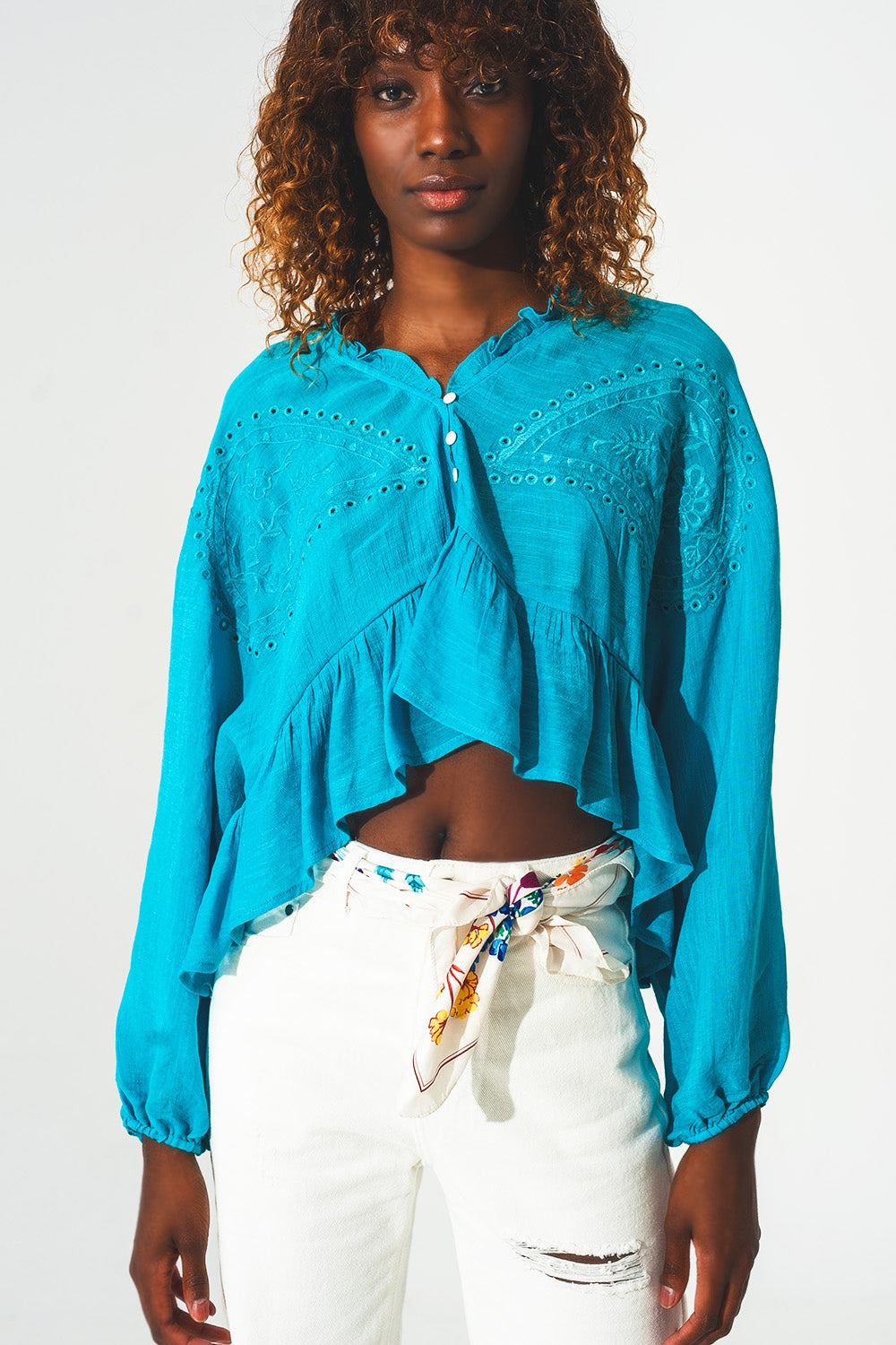Crop top froncé à broderies bleu