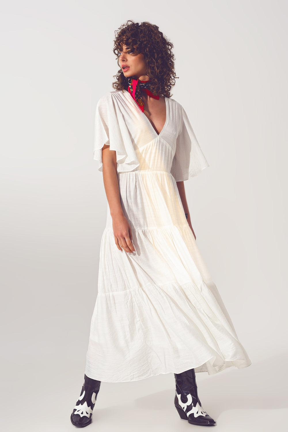 Robe Longue à Col V et Smocks en Blanc