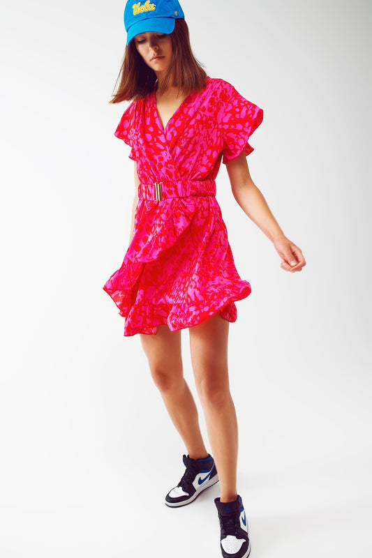 Robe mini avec imprimé animal ceinture et coupe croisée en fuchsia