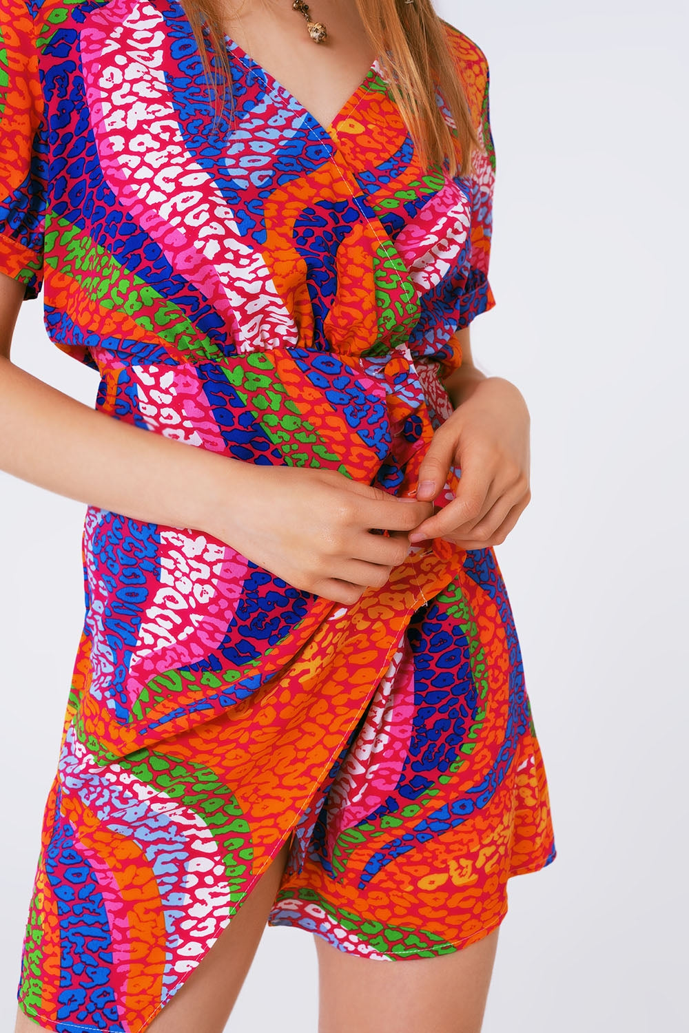 mini-robe portefeuille imprimée multicolore rose