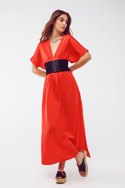 Robe longue cintrée à la taille avec manches évasées en pois rouge