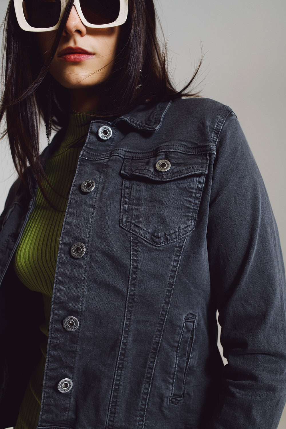 Veste en jean sur mesure de couleur gris pierre