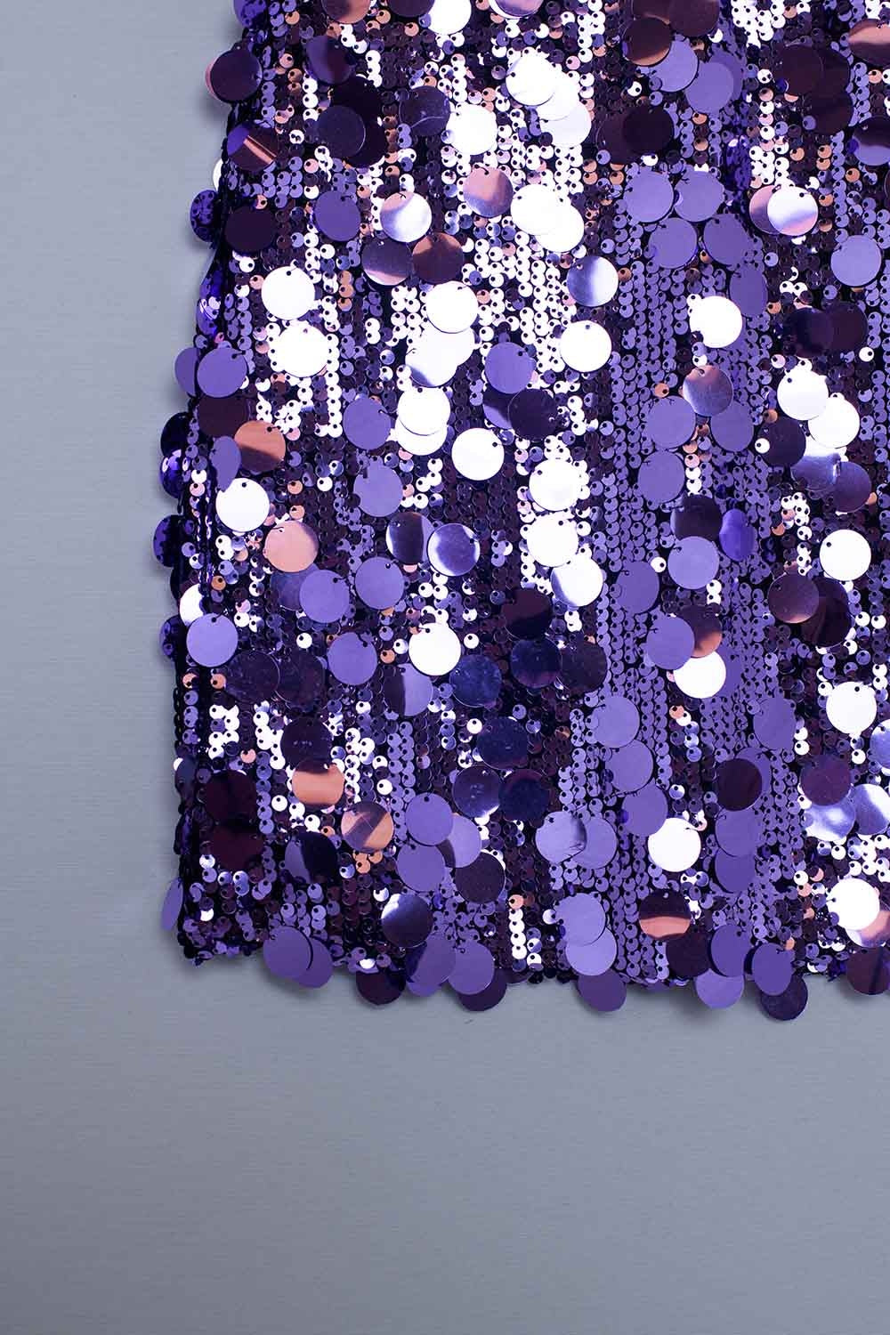 Mini-jupe à gros sequins violette