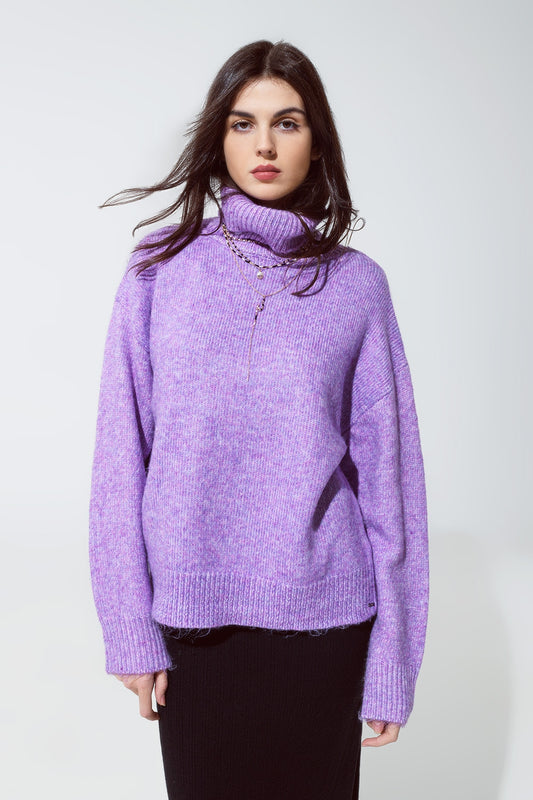 Pull violet à col roulé