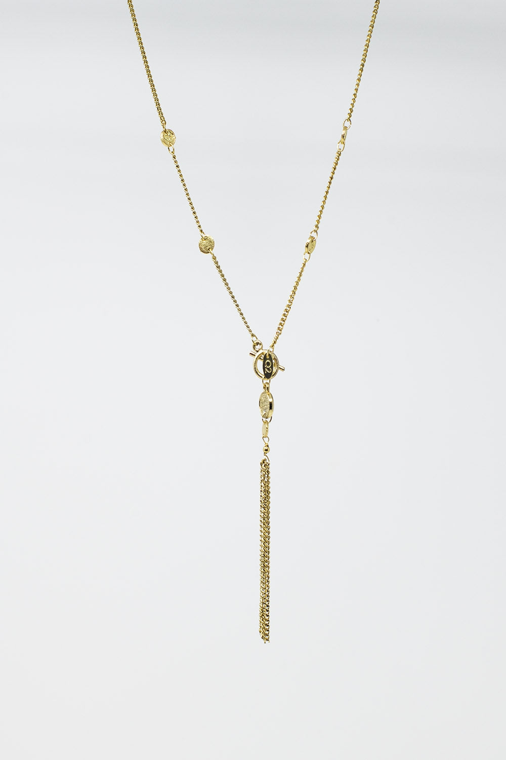 Collier en or avec perles et chaîne à franges