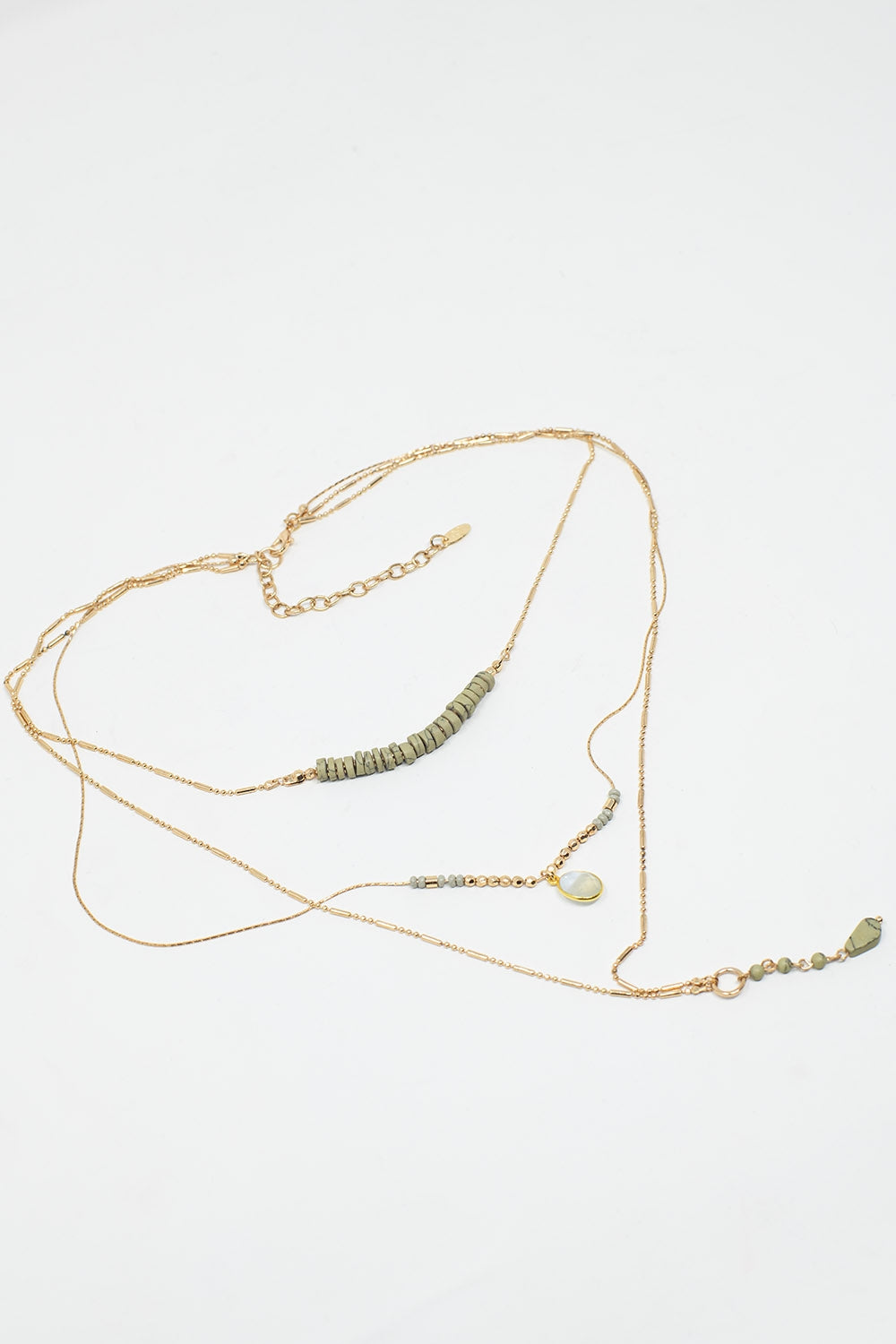 Collier 3 en 1 avec nacre et perles vertes