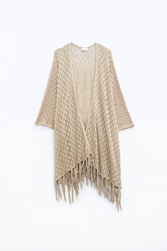Cardigan ouvert beige avec extrémités à franges et manches 3/4