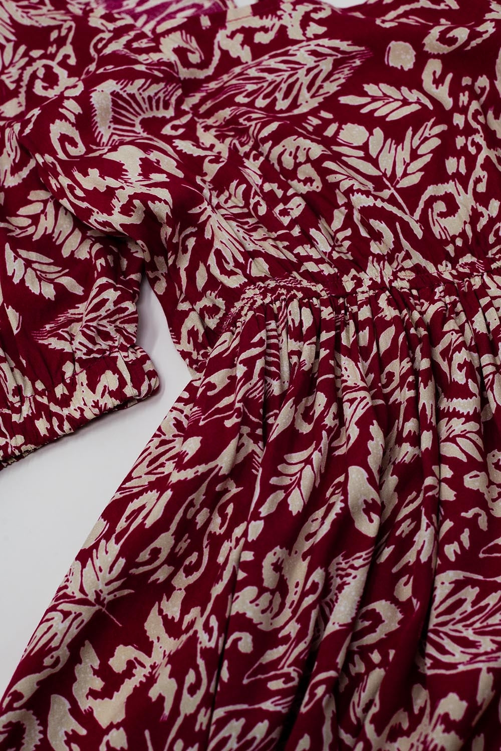 robe courte à imprimé floral avec dos froncé