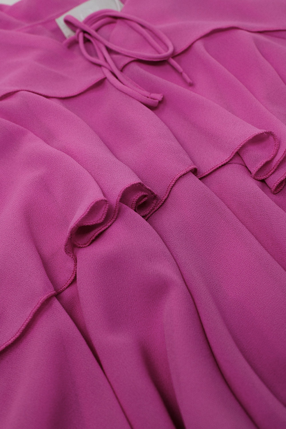Top à volants et fines bretelles Fuchsia