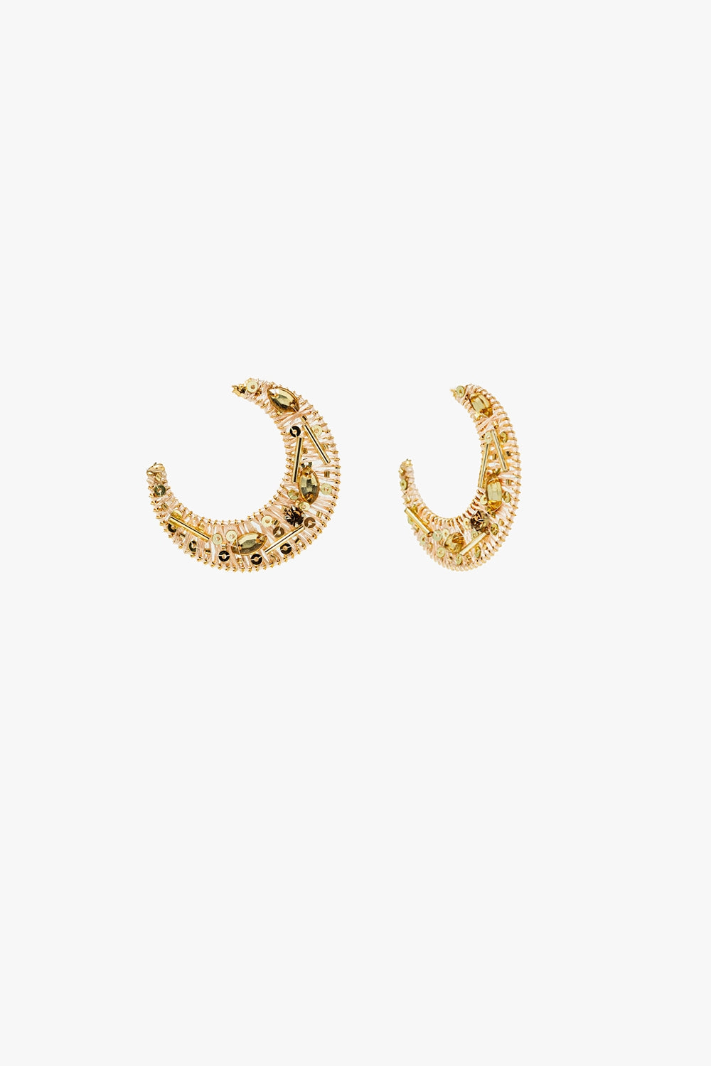 Boucles d'oreilles Wocen beige avec ornements dorés