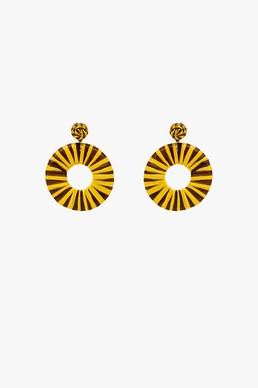 Boucles d'oreilles tissées brunes et jaunes en forme de gouttes