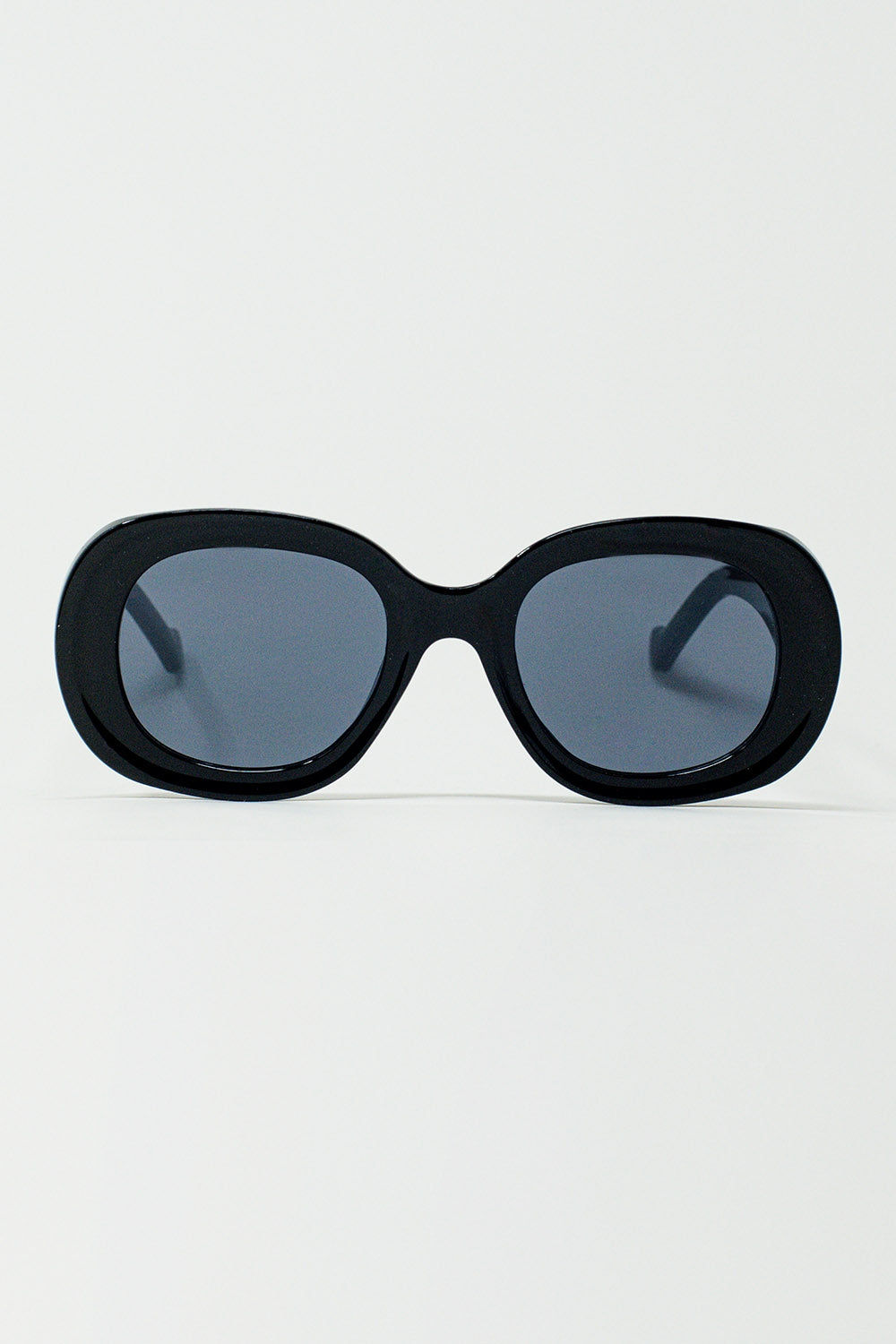 Lunettes de soleil rondes surdimensionnées en noir