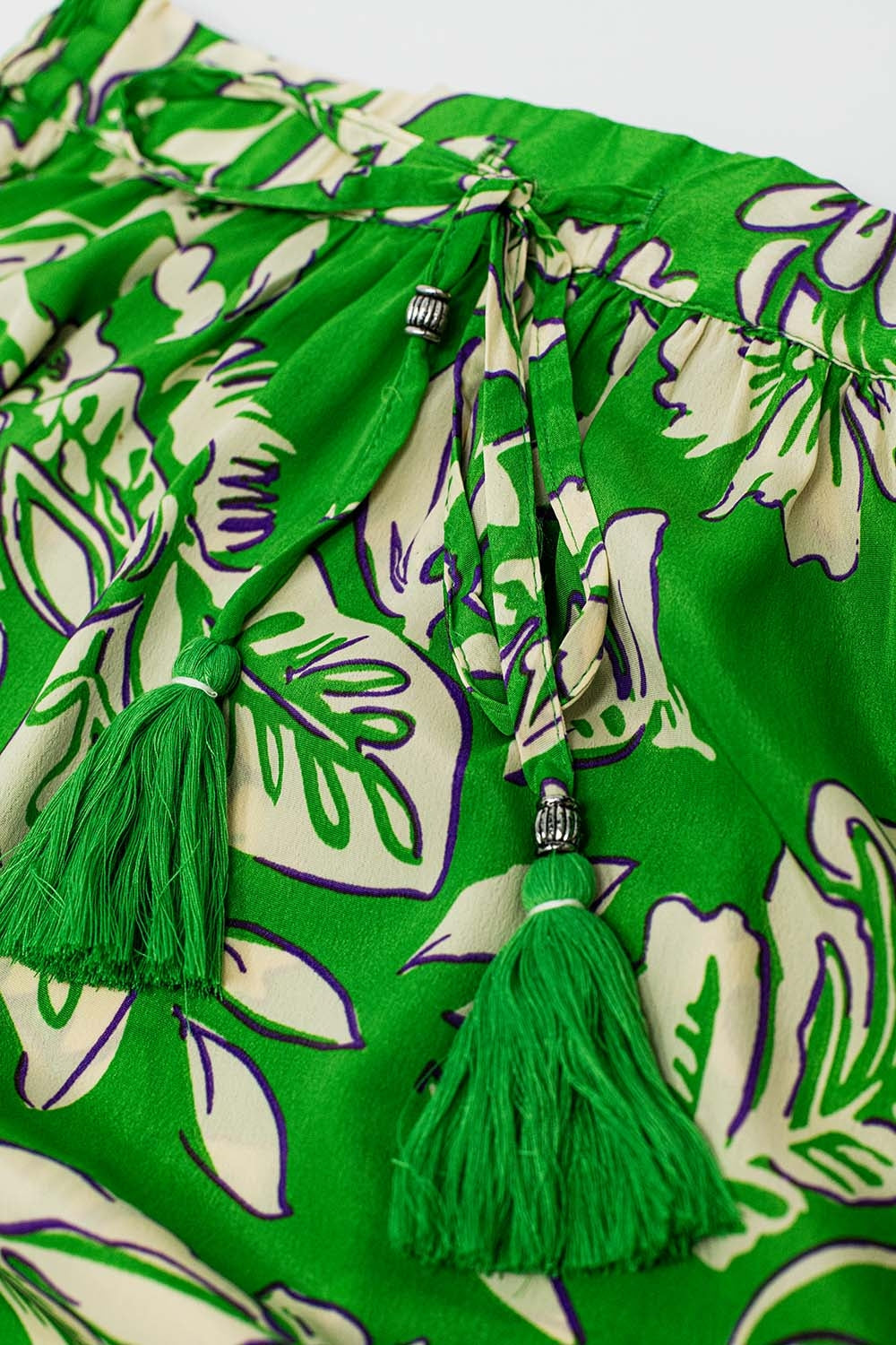 Jupe longue à pinces imprimé floral vert