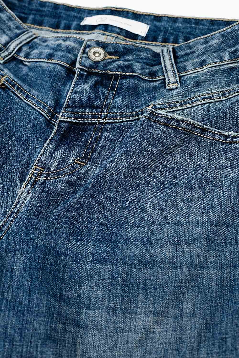 Jean évasé bleu avec surpiqûres