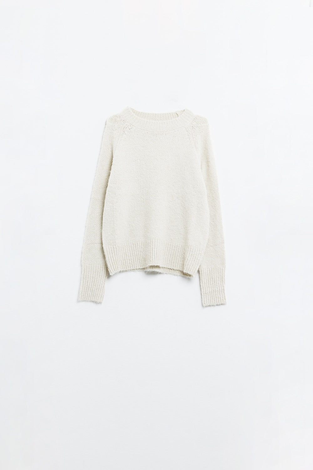 Pull ras du cou en tricot basique de couleur crème