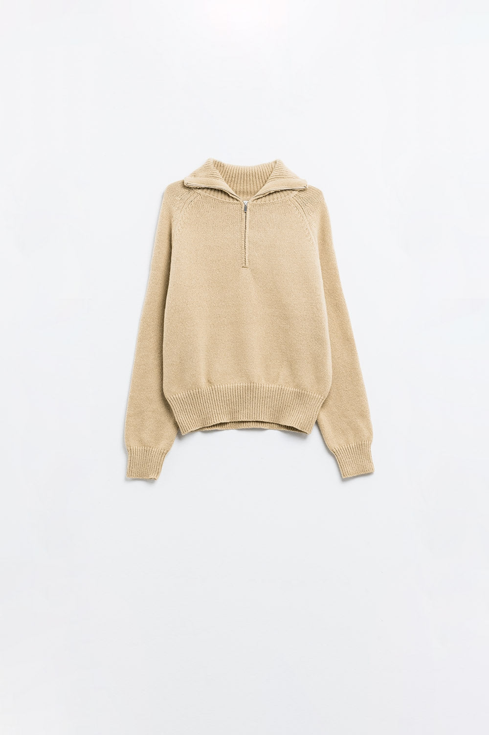 pull beige avec fermeture à glissière