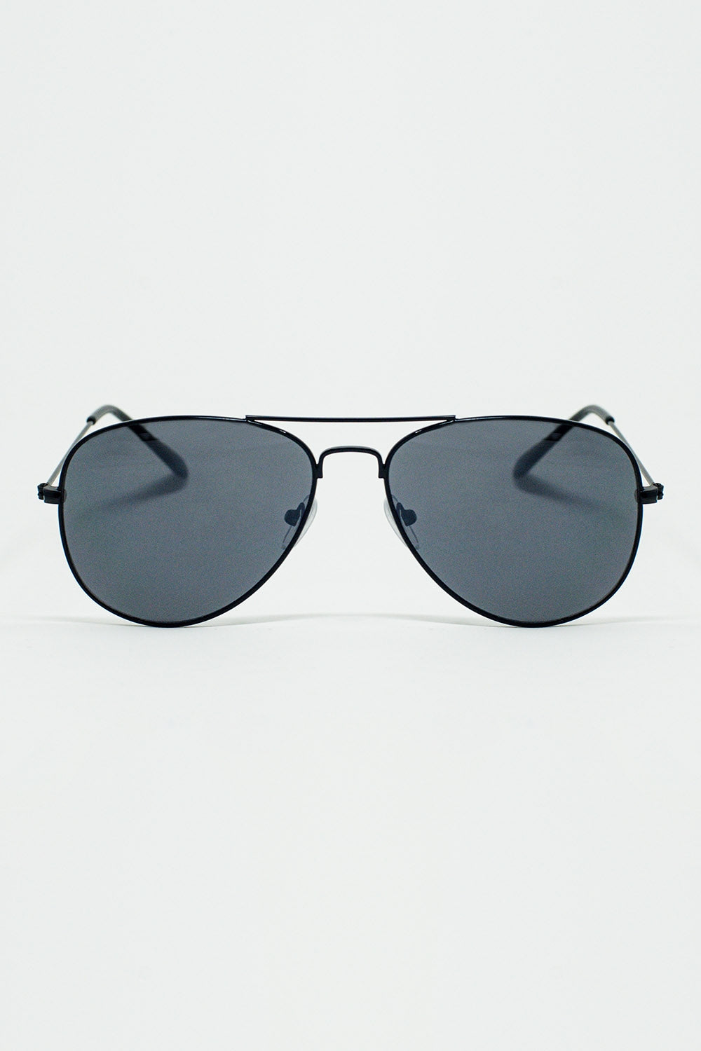 Lunettes de soleil aviateur rétro avec verres fumés en noir