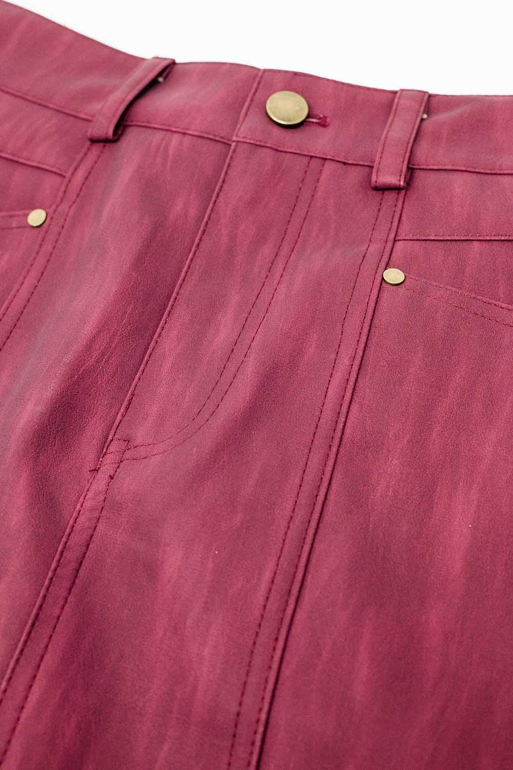 Minijupe droite bordeaux avec poches