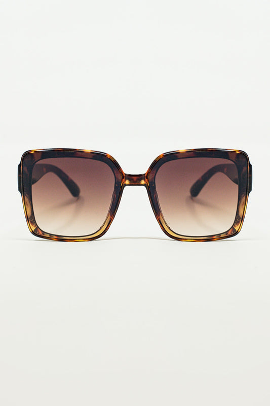 Lunettes de soleil carrées surdimensionnées à œil de chat en brun