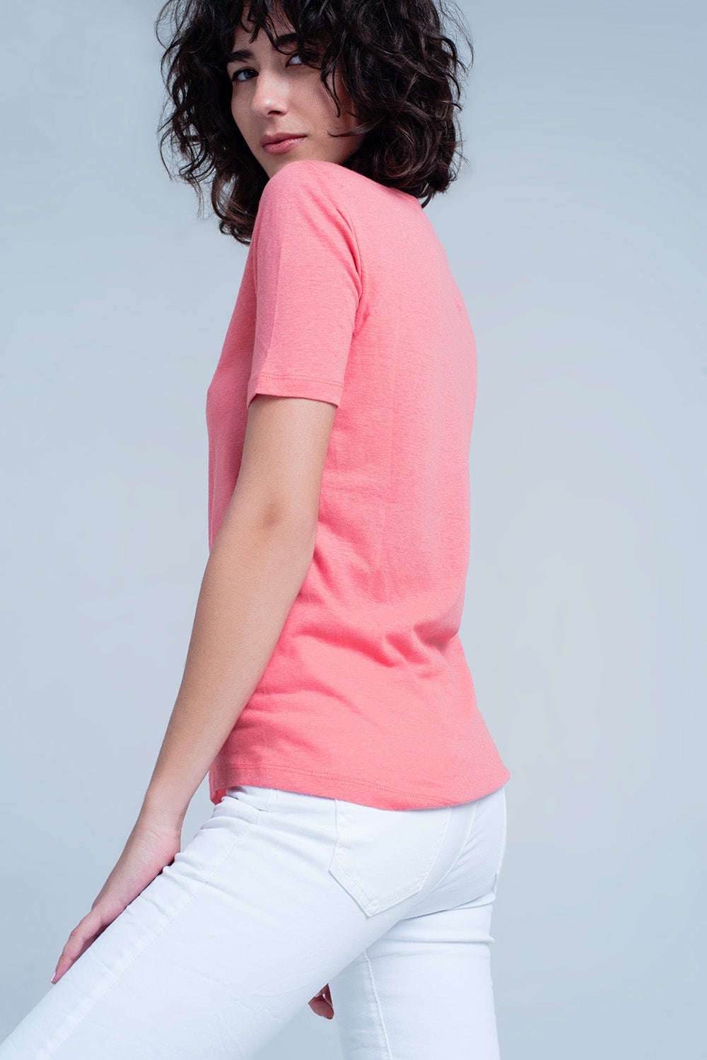 Basic T-shirt corail col V à manches courtes