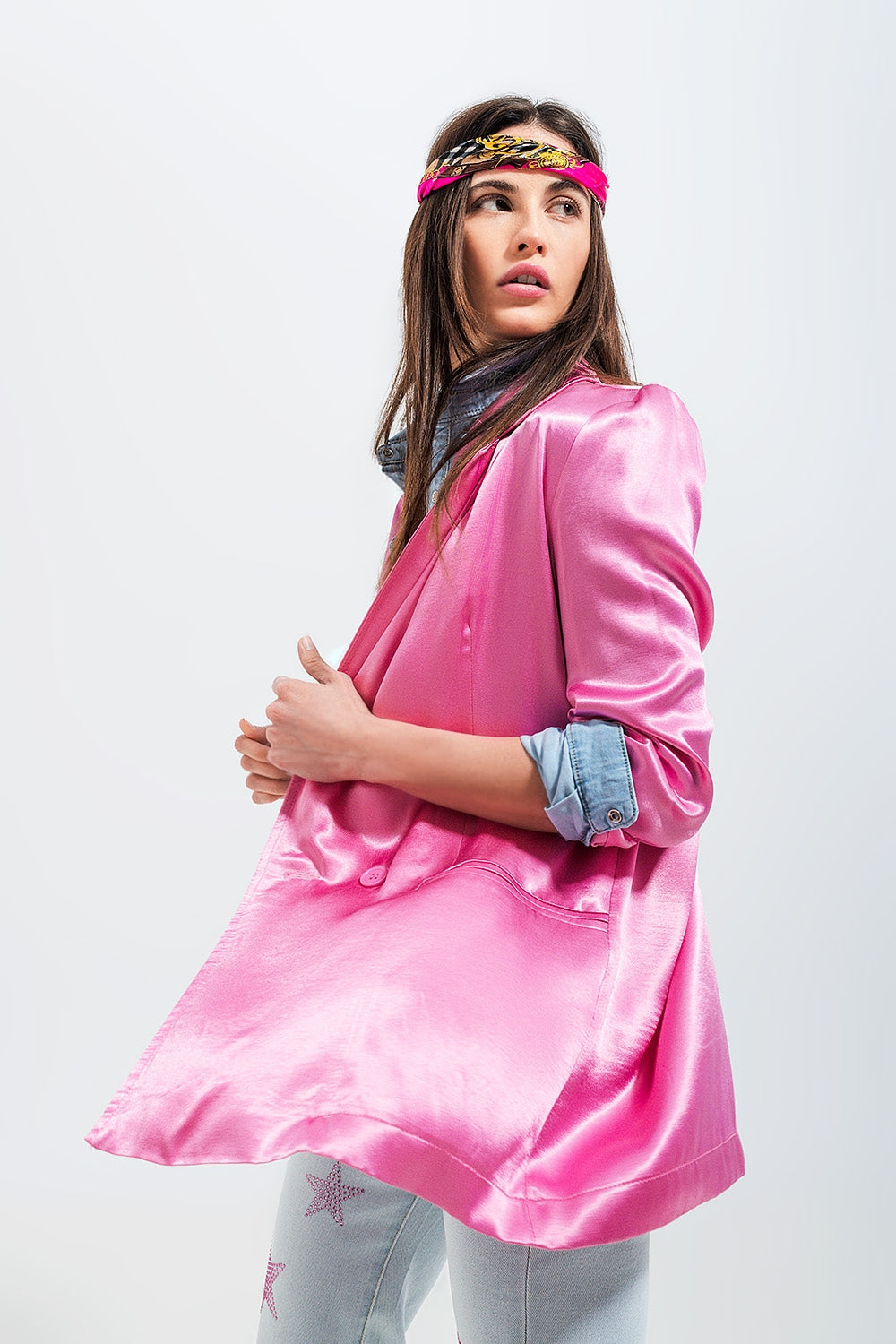 Q2 Blazer en satin rose