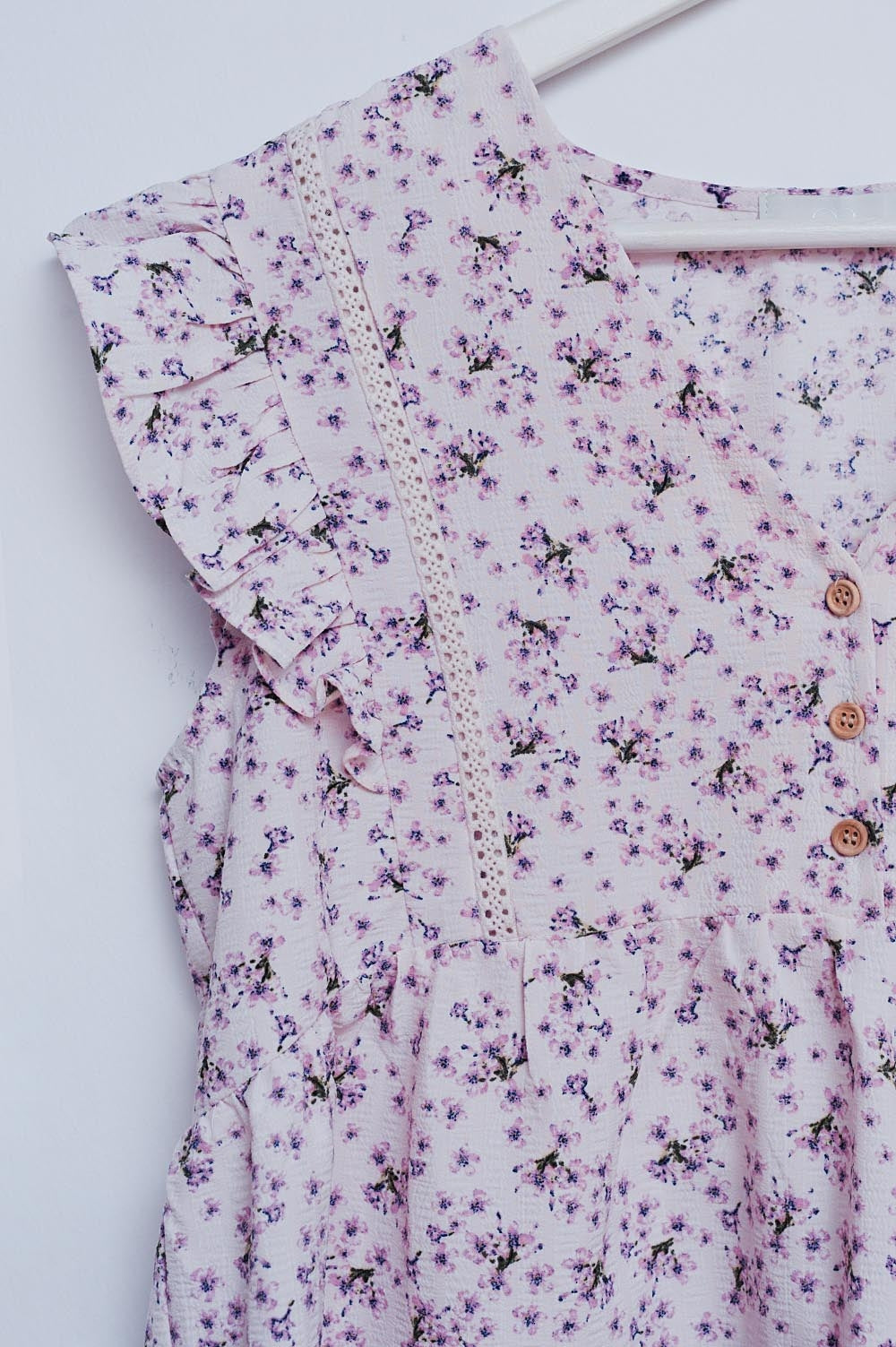 Blouse à volants en pourpre