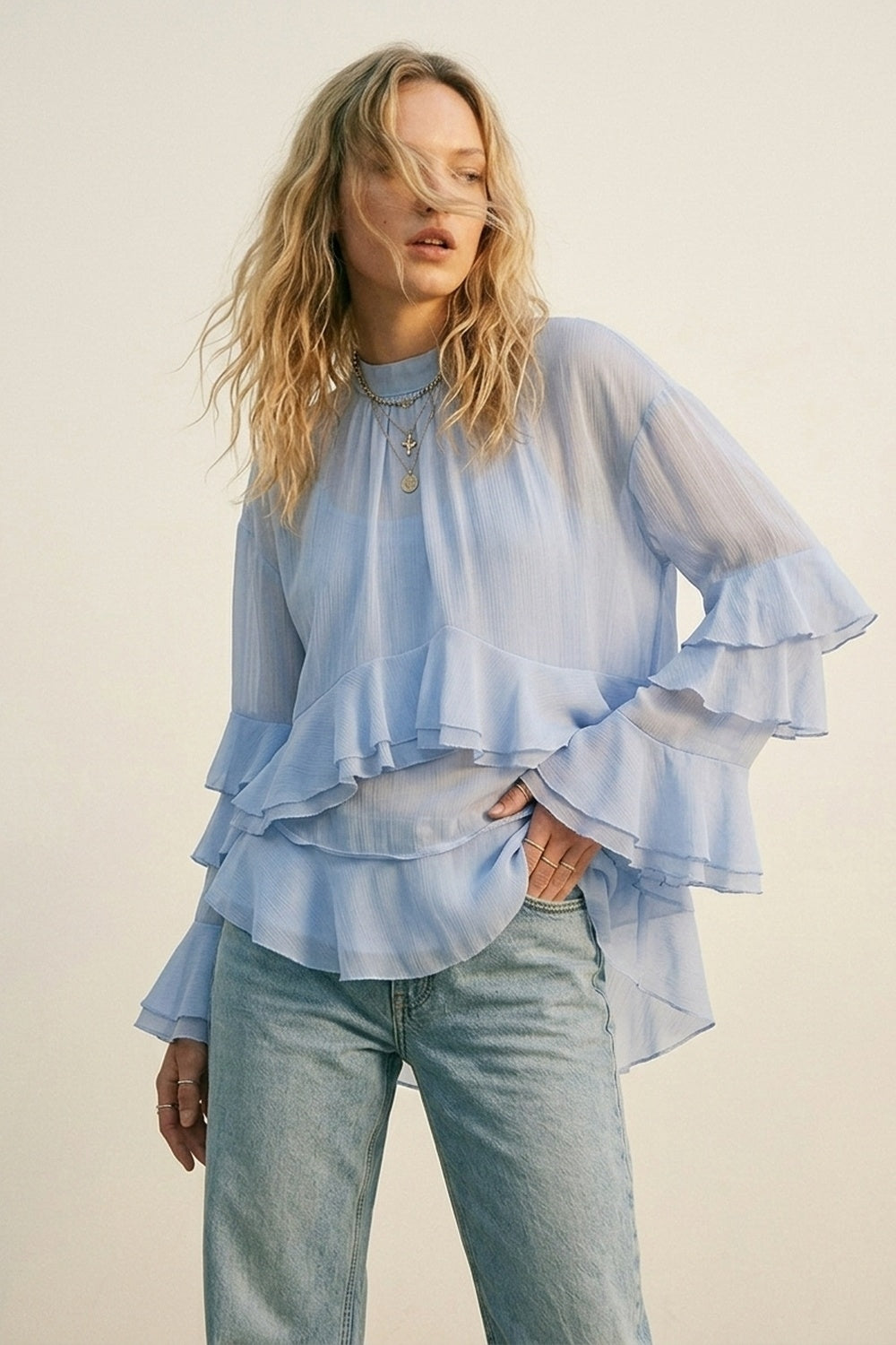 Q2 Blouse Asymétrique à Volants et à Étages en Chiffon Bleu Clair