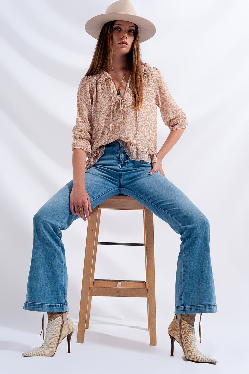 Q2 Blouse en mousseline avec lien sur le devant Imprimé à petites fleurs beige