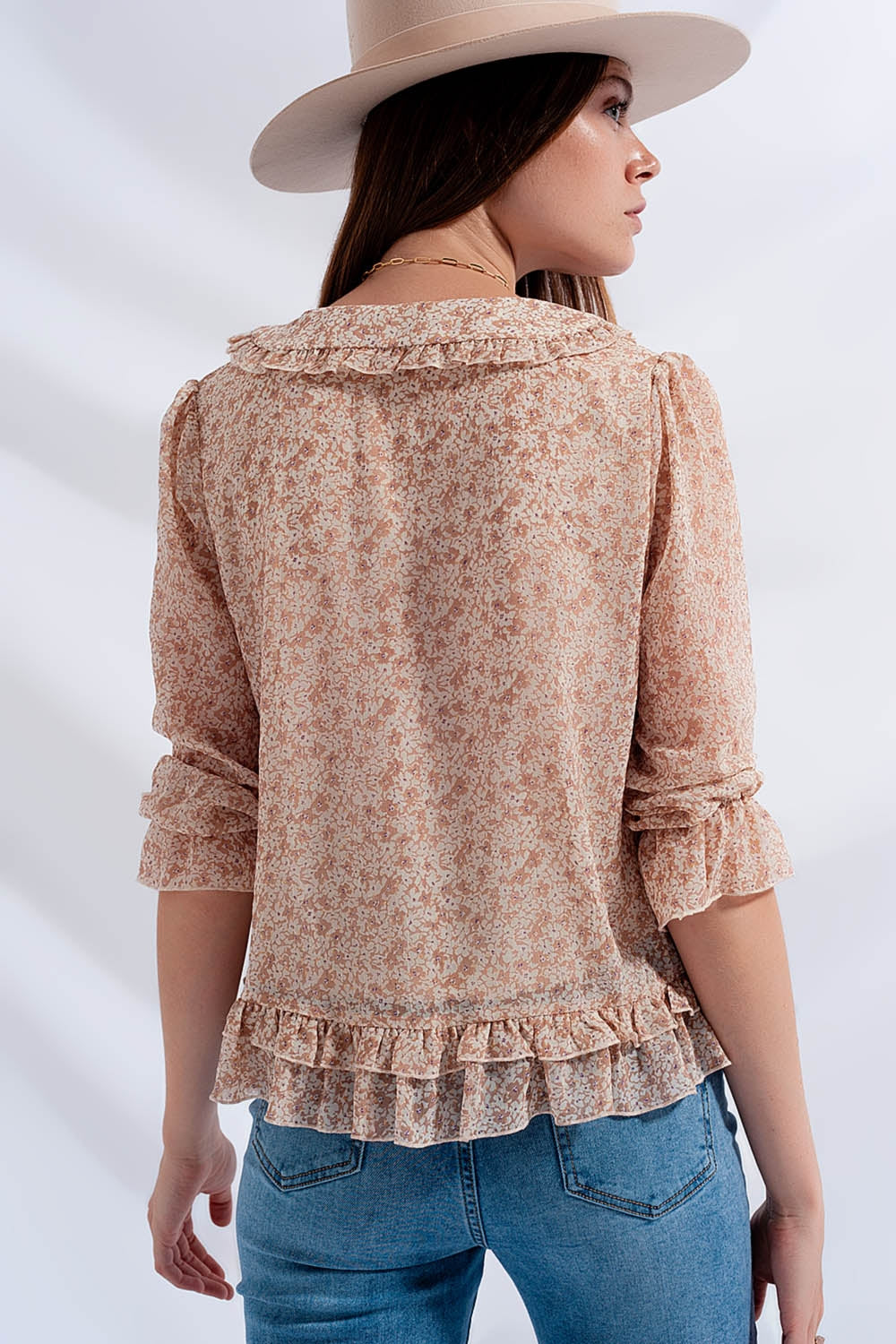 Blouse en mousseline avec lien sur le devant Imprimé à petites fleurs beige