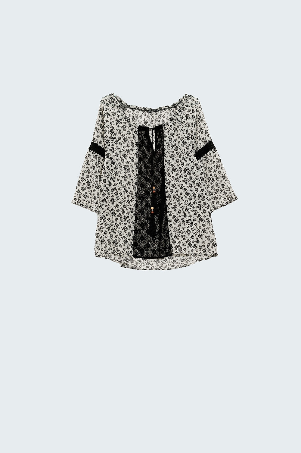 Q2 blouse en mousseline de soie imprimée de fleurs avec détails en dentelle
