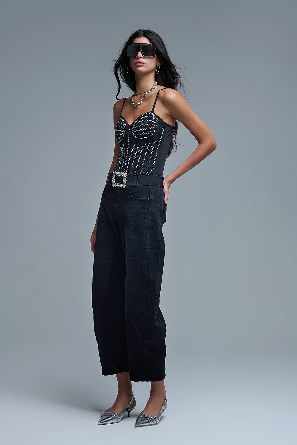 Body de fête amincissant avec perles en noir