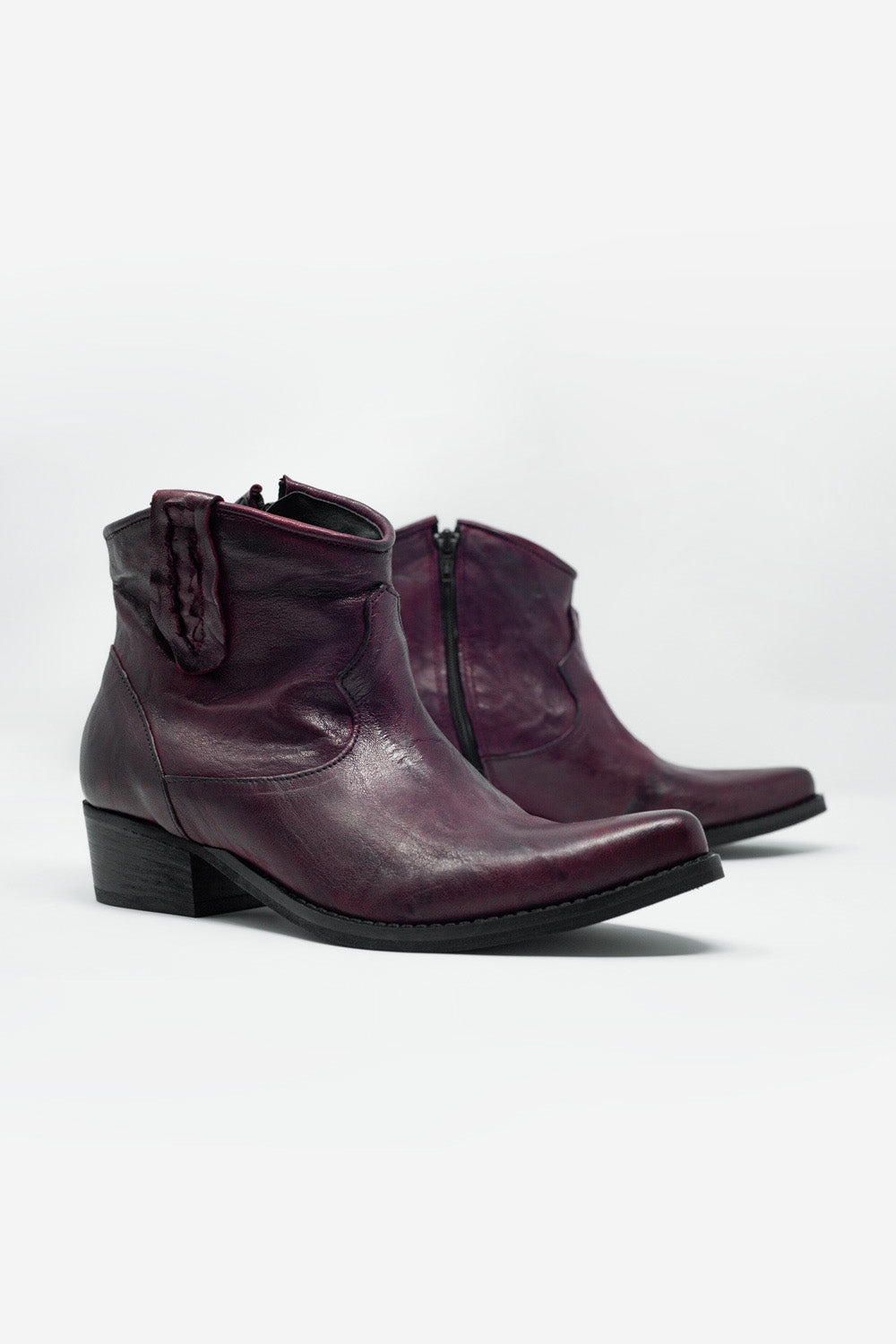 Bottines bordeaux en cuir style western